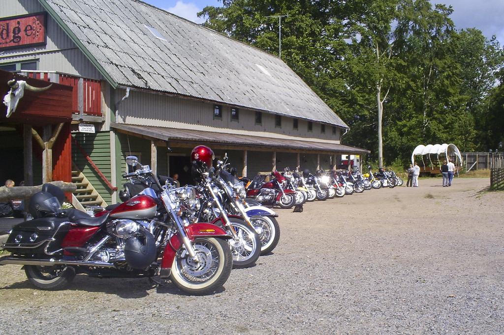 J A Ranch Bed & Breakfast Stromsnasbruk Exterior photo
