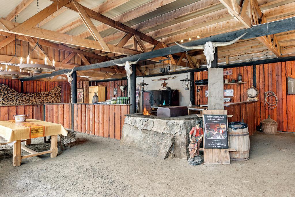 J A Ranch Bed & Breakfast Stromsnasbruk Exterior photo